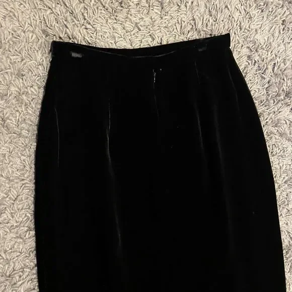 Kay Unger Formal Black Silk Blend Velvet Maxi Skirt High Back Slit Size 4